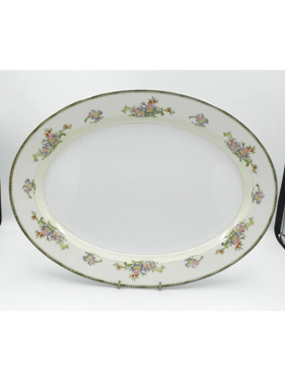 Berkshire by Meito 4 Piece Servingware Lot Pattern Code MEIBER Vintage Tableware